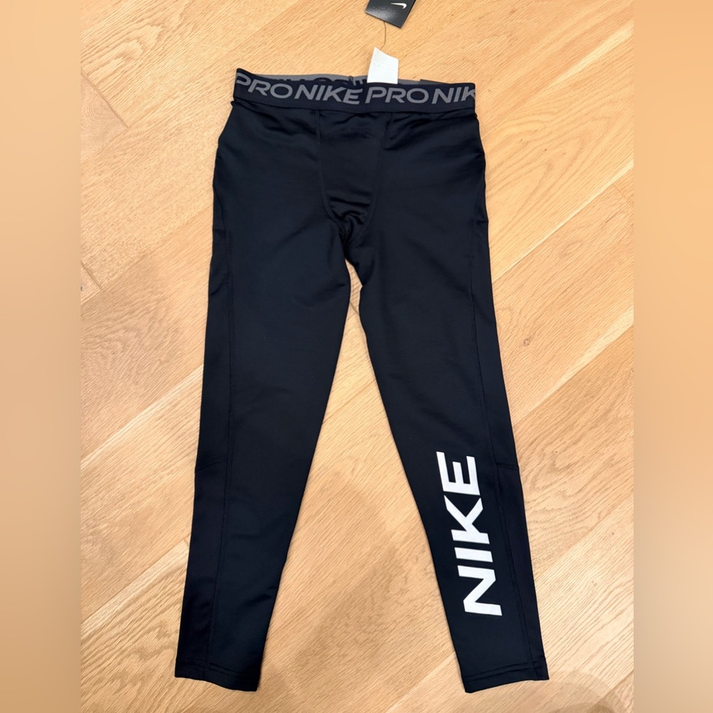 NWT Nike Pro Kids Black Base Layer Leggings with Dri-Fit
